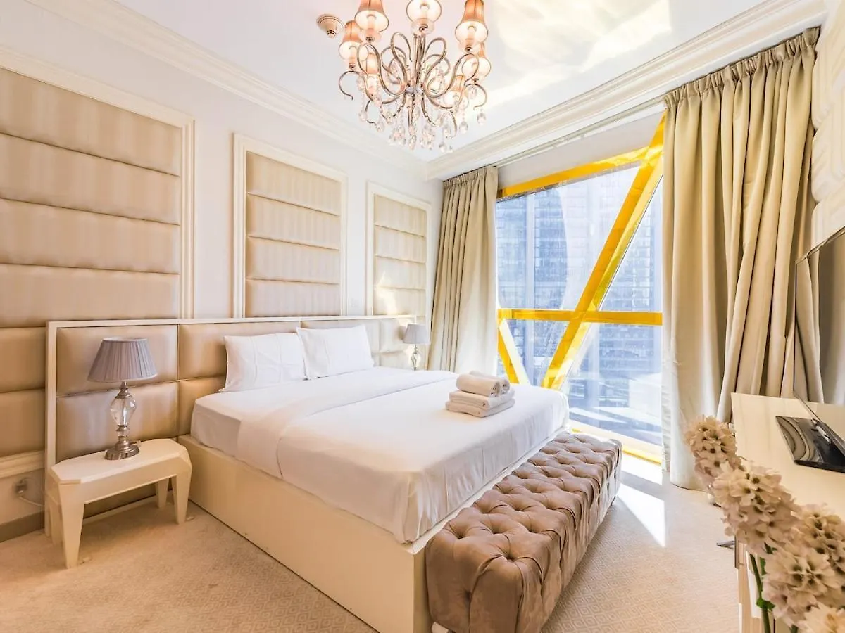 Apartment Luxury Spacious Condo In The Iconic Park Towers Dubai