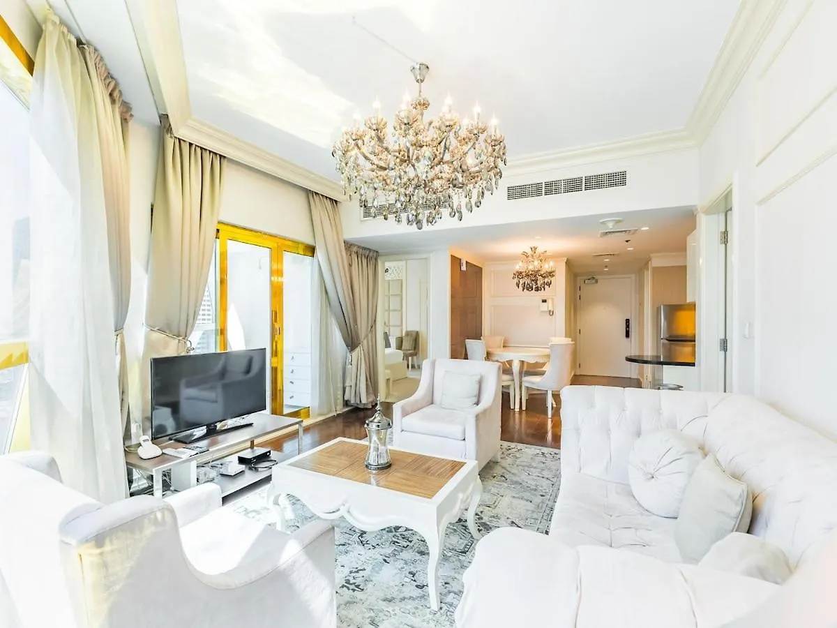 Luxury Spacious Condo In The Iconic Park Towers Dubai