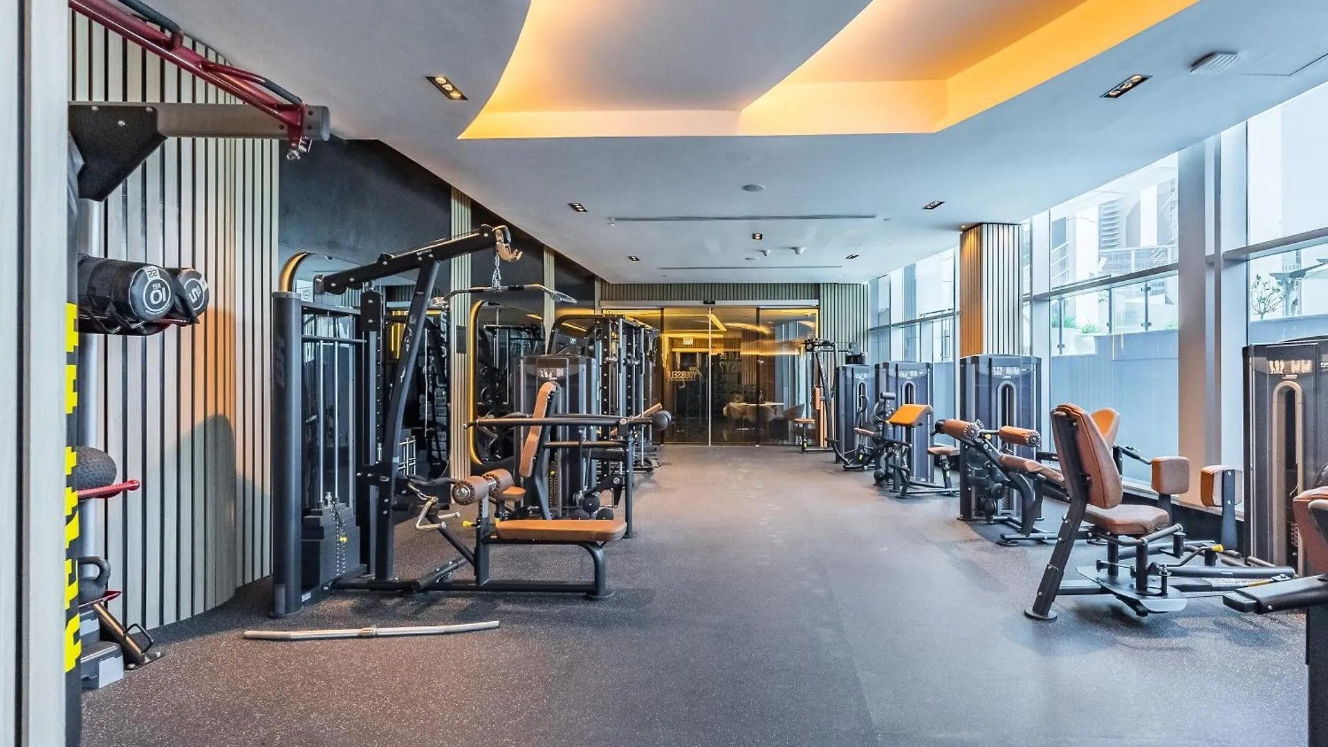 Apartment Luxury Spacious Condo In The Iconic Park Towers Dubai